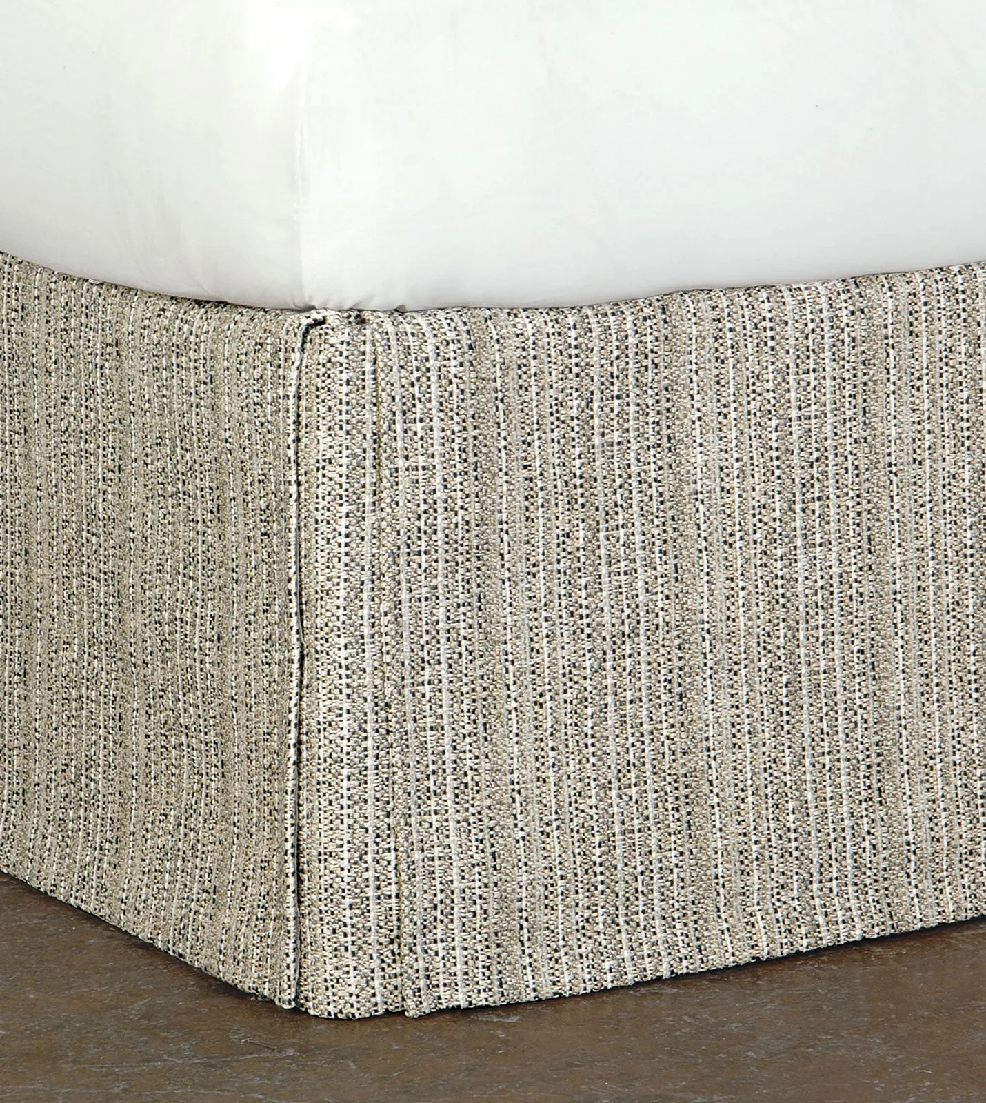 Abernathy Textured Bed Skirt (Queen 60x80)