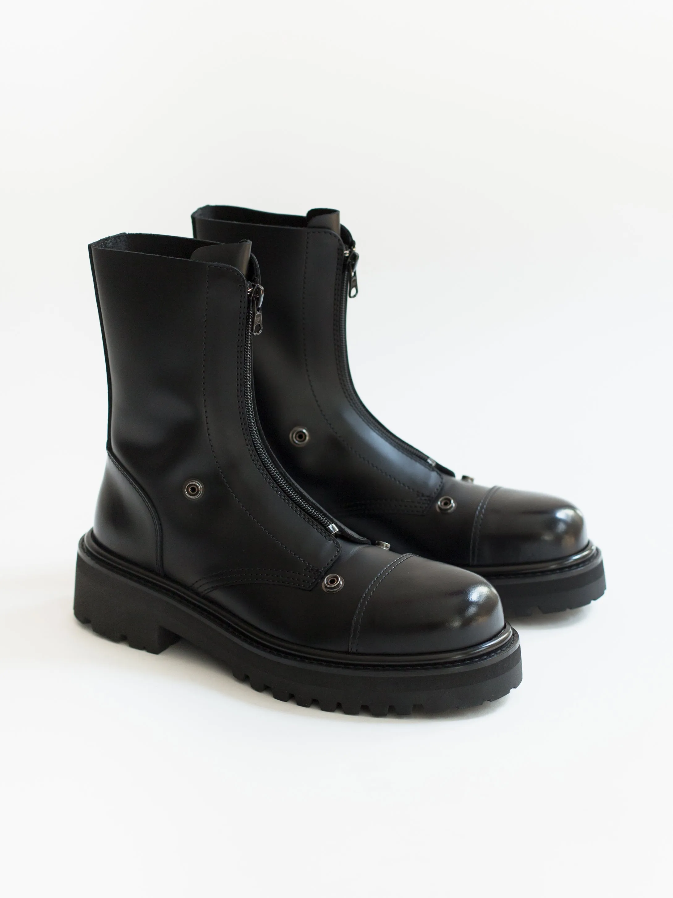 Vetements SS20 Front-zip Military Boots