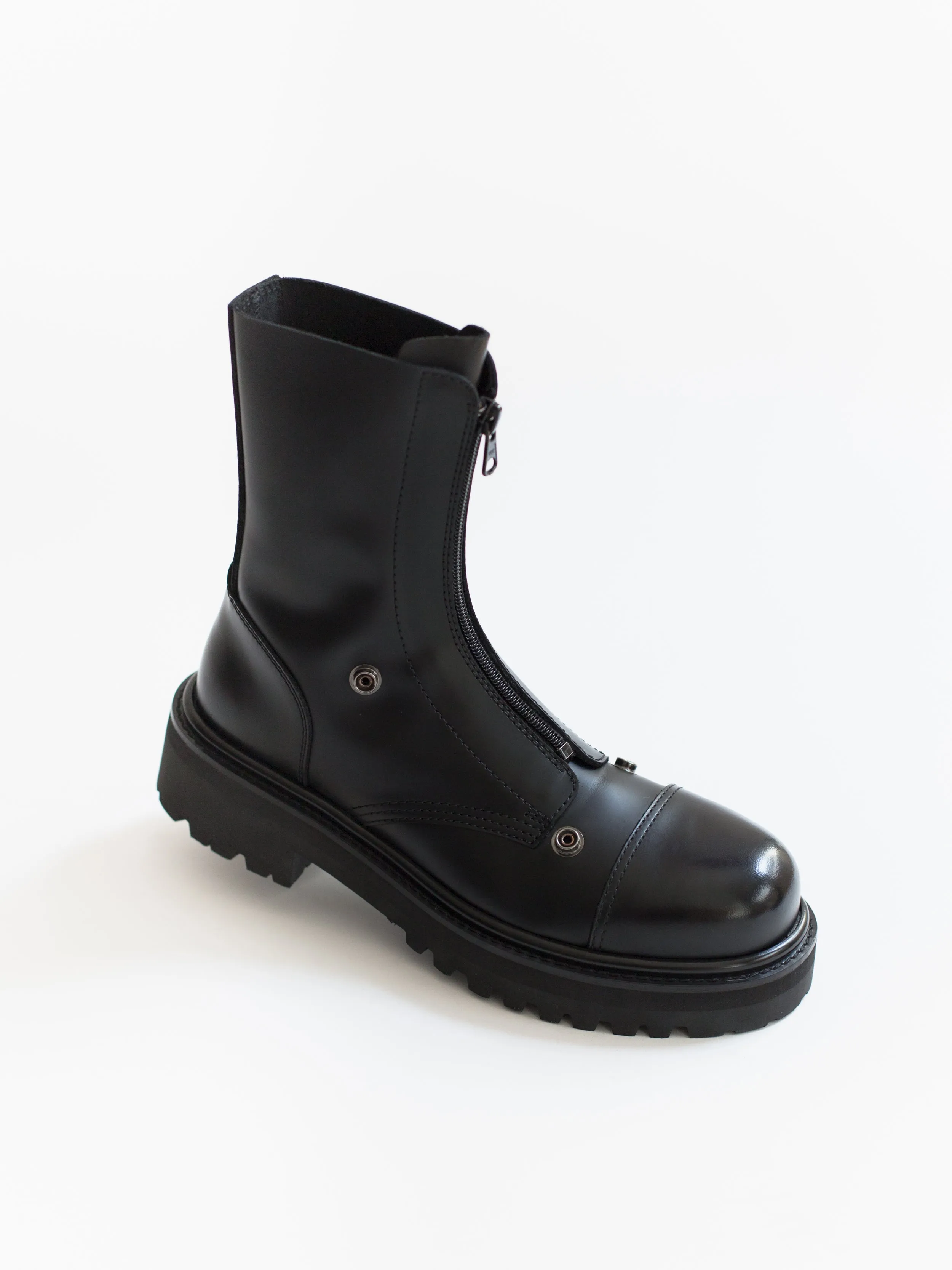 Vetements SS20 Front-zip Military Boots